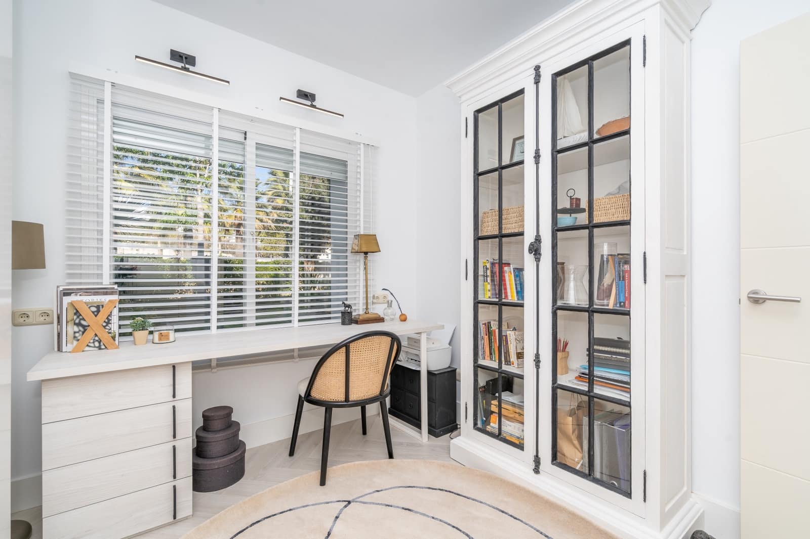 Apartamento de 3 habitaciones en Casares en venta con piscina garaje - 610.000 € (Ref: 8816521)