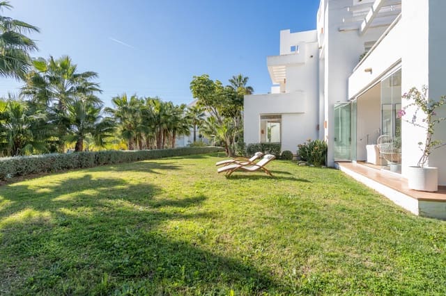 Apartamento de 3 habitaciones en Casares en venta con piscina garaje - 610.000 € (Ref: 8816521)
