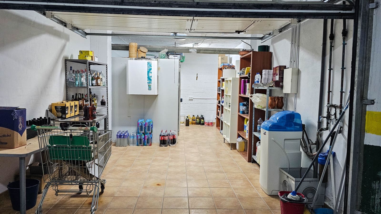 Restaurante/Bar para venda em La Duquesa / Puerto de la Duquesa com garagem - 850 000 € (Ref: 8934604)