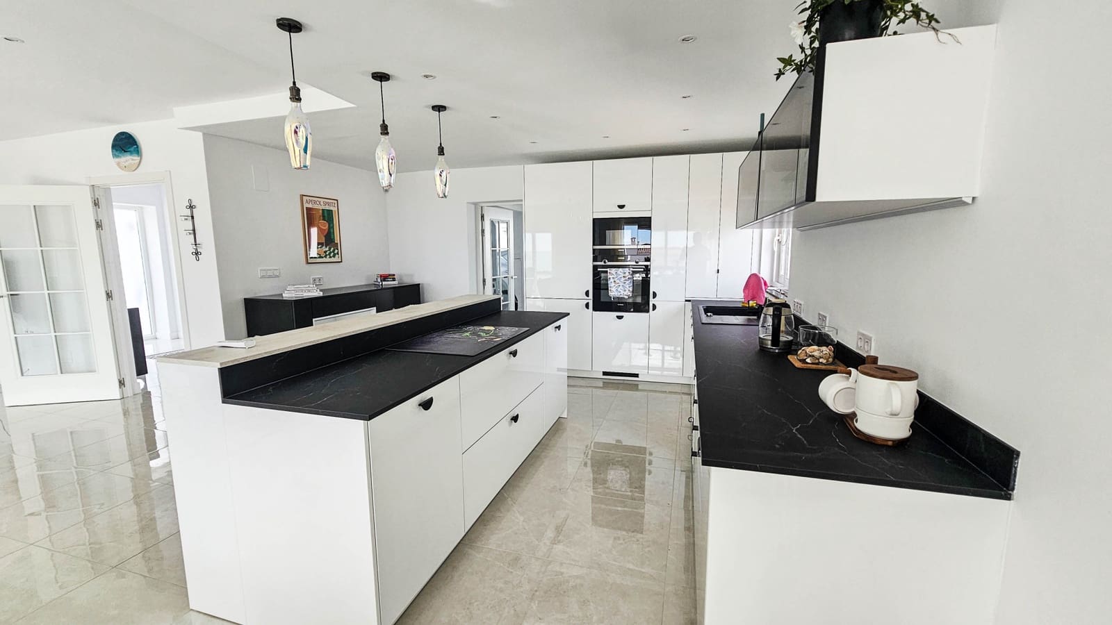 4 chambre Villa/Maison à vendre à La Duquesa / Puerto de la Duquesa avec piscine - 1 100 000 € (Ref: 8938223)