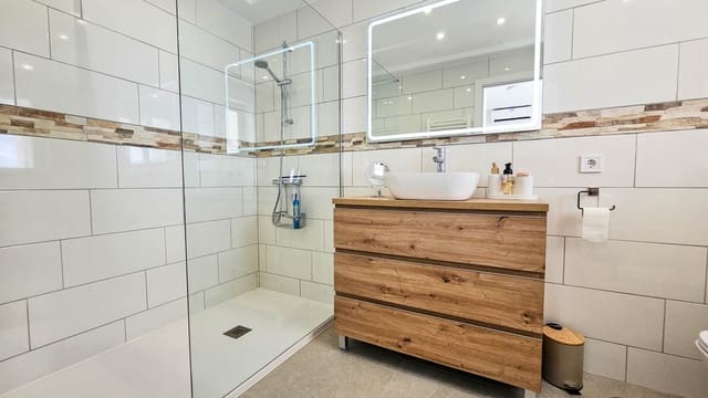 4 chambre Villa/Maison à vendre à La Duquesa / Puerto de la Duquesa, Manilva avec piscine - 1 100 000 € (Ref: 8938223)