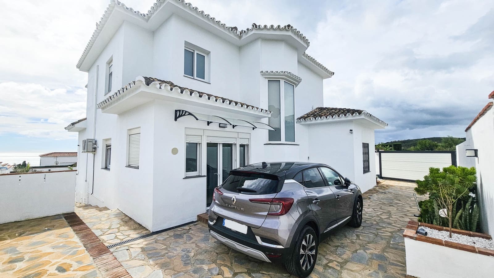 4 chambre Villa/Maison à vendre à La Duquesa / Puerto de la Duquesa avec piscine - 1 100 000 € (Ref: 8938223)