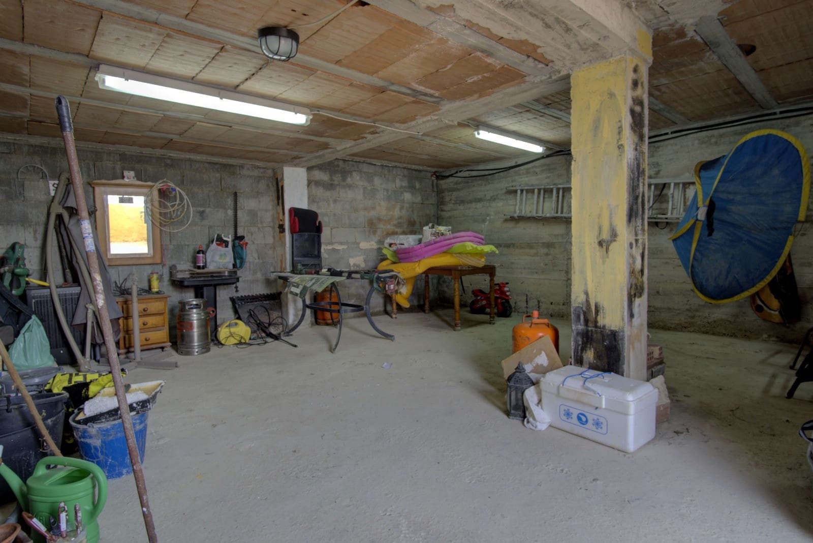 4 soveværelse Semi-Rækkehus til salg i Manilva med swimmingpool - € 439.950 (Ref: 9104040)