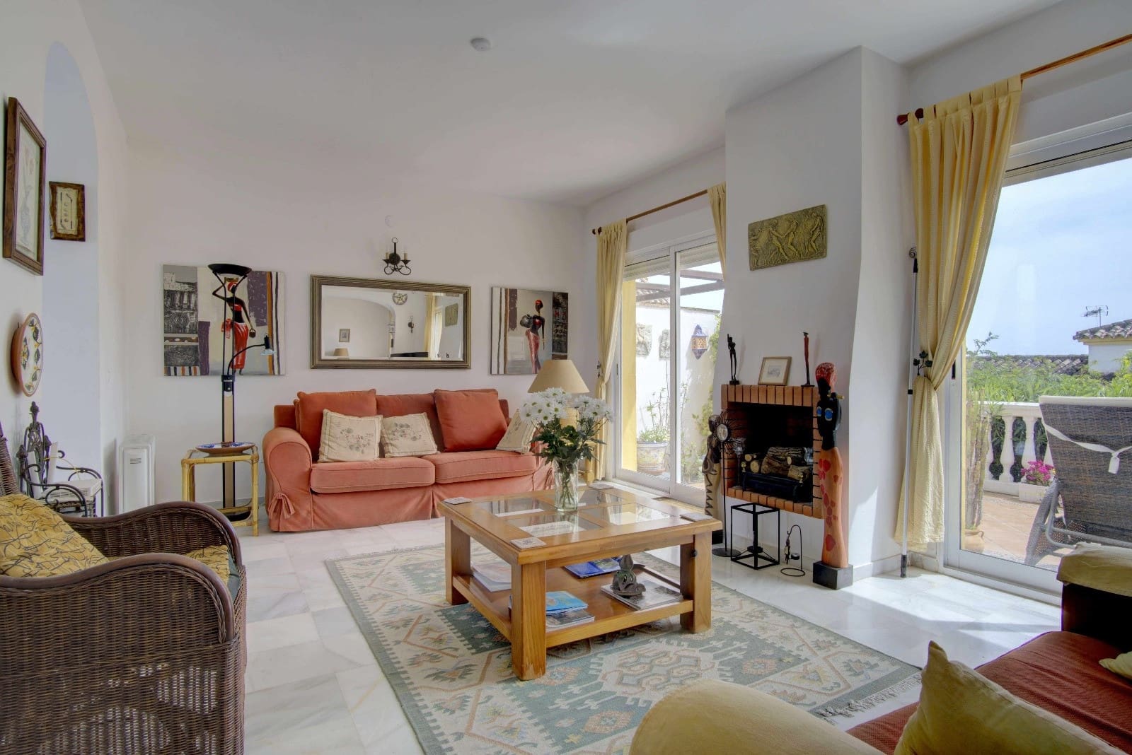 4 bedroom Semi-detached Villa for sale in Manilva with pool - € 439,950 (Ref: 9104040)