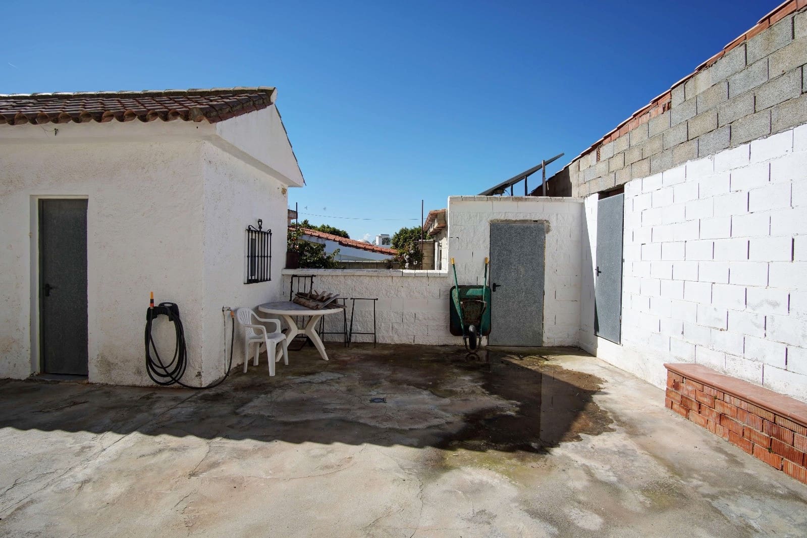 4 soveværelse Villa til salg i Sotogrande - € 595.000 (Ref: 9108420)