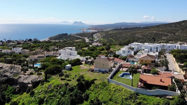 4 soveværelse Villa til salg i Torreguadiaro - San Diego, San Roque - € 595.000 (Ref: 9108420)