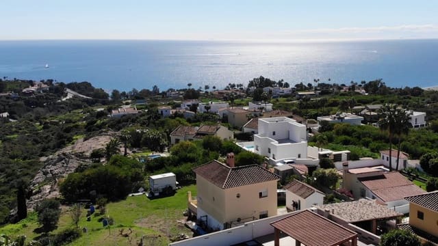 4 sovrum Villa till salu i Torreguadiaro - San Diego, San Roque - 595 000 € (Ref: 9108420)
