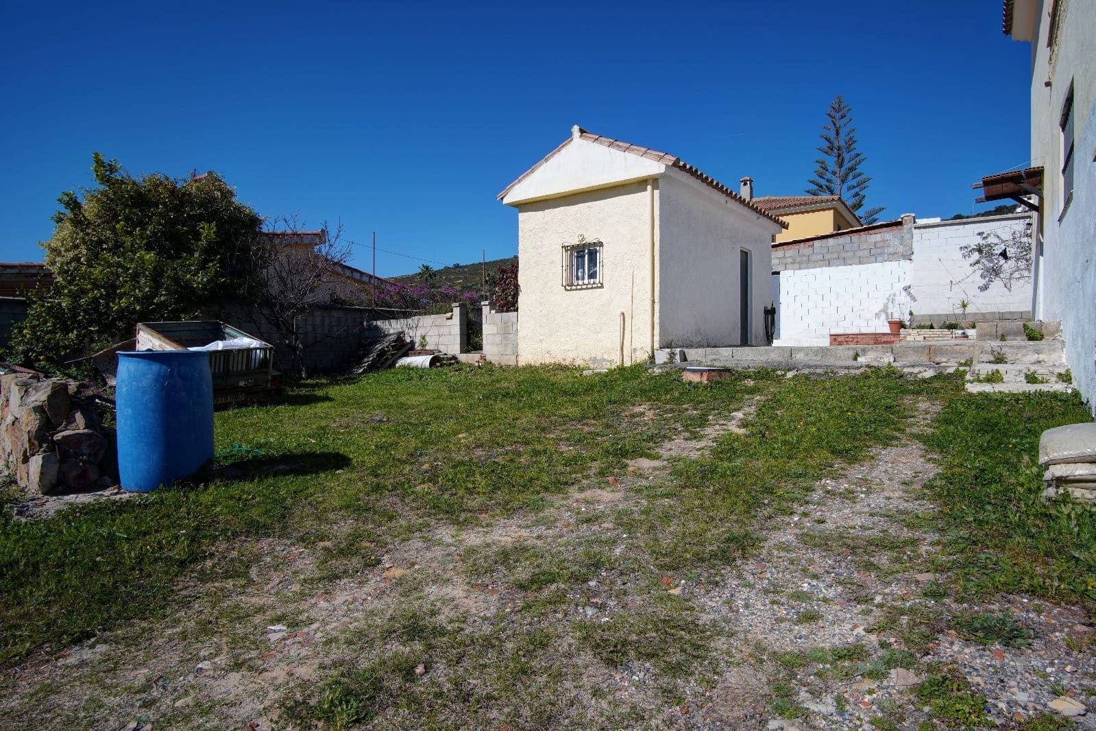 4 soveværelse Villa til salg i Sotogrande - € 595.000 (Ref: 9108420)