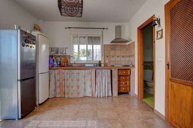 4 quarto Moradia para venda em Torreguadiaro - San Diego, San Roque - 595 000 € (Ref: 9108420)