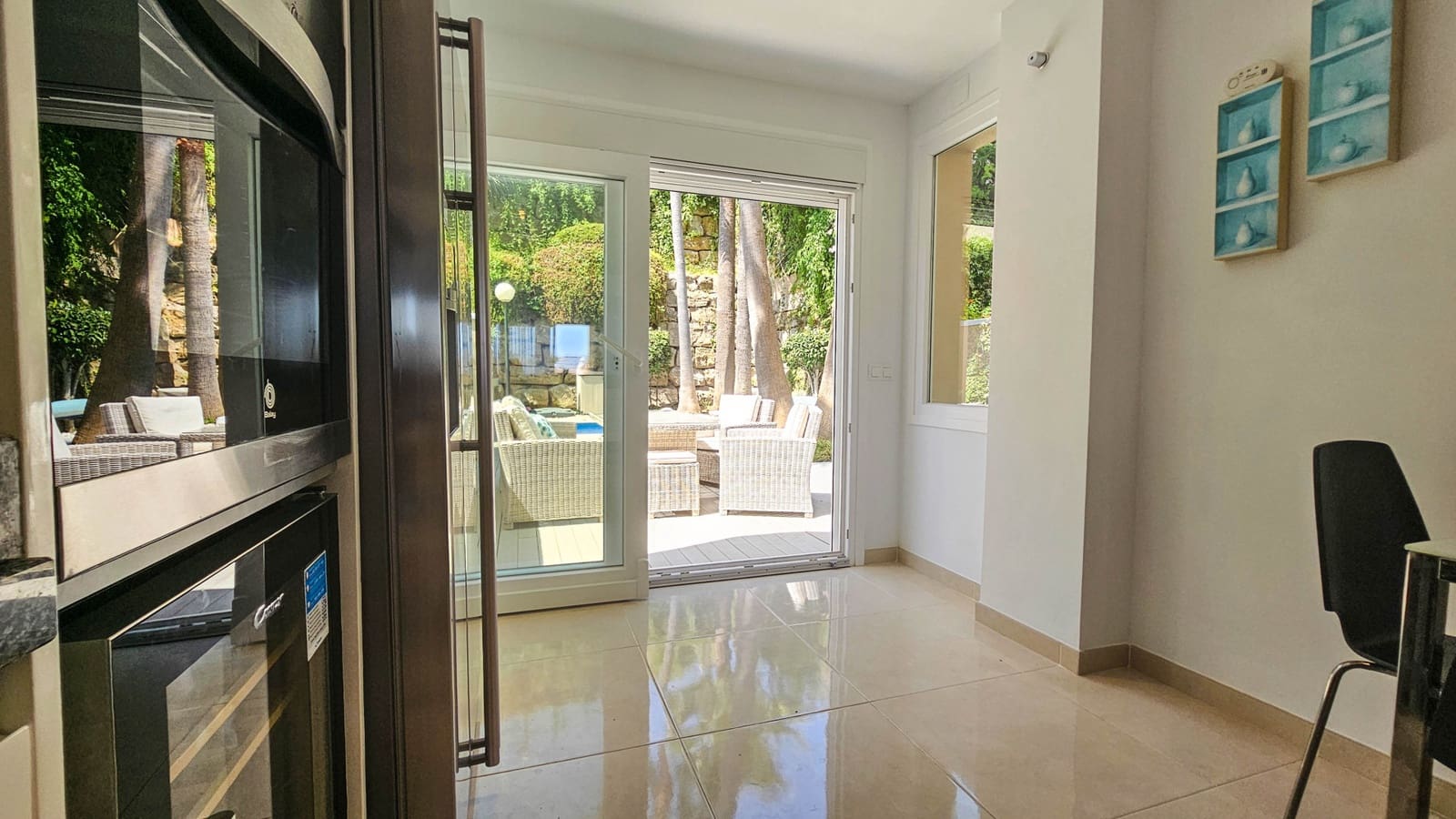 4 slaapkamer Halfvrijstaande villa te koop in Manilva met zwembad garage - € 645.000 (Ref: 9177181)