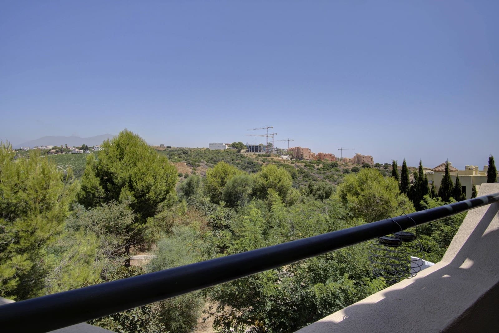 4 soveværelse Byhus til salg i Manilva med swimmingpool garage - € 439.000 (Ref: 9190599)