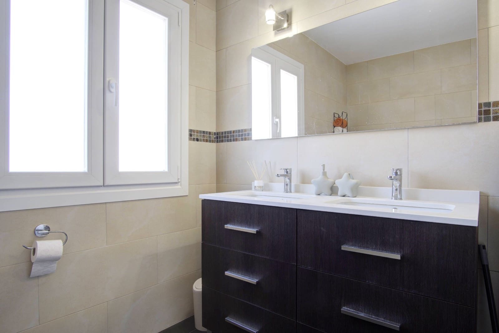 3 slaapkamer Huis te koop in La Duquesa / Puerto de la Duquesa met zwembad - € 440.000 (Ref: 9195075)