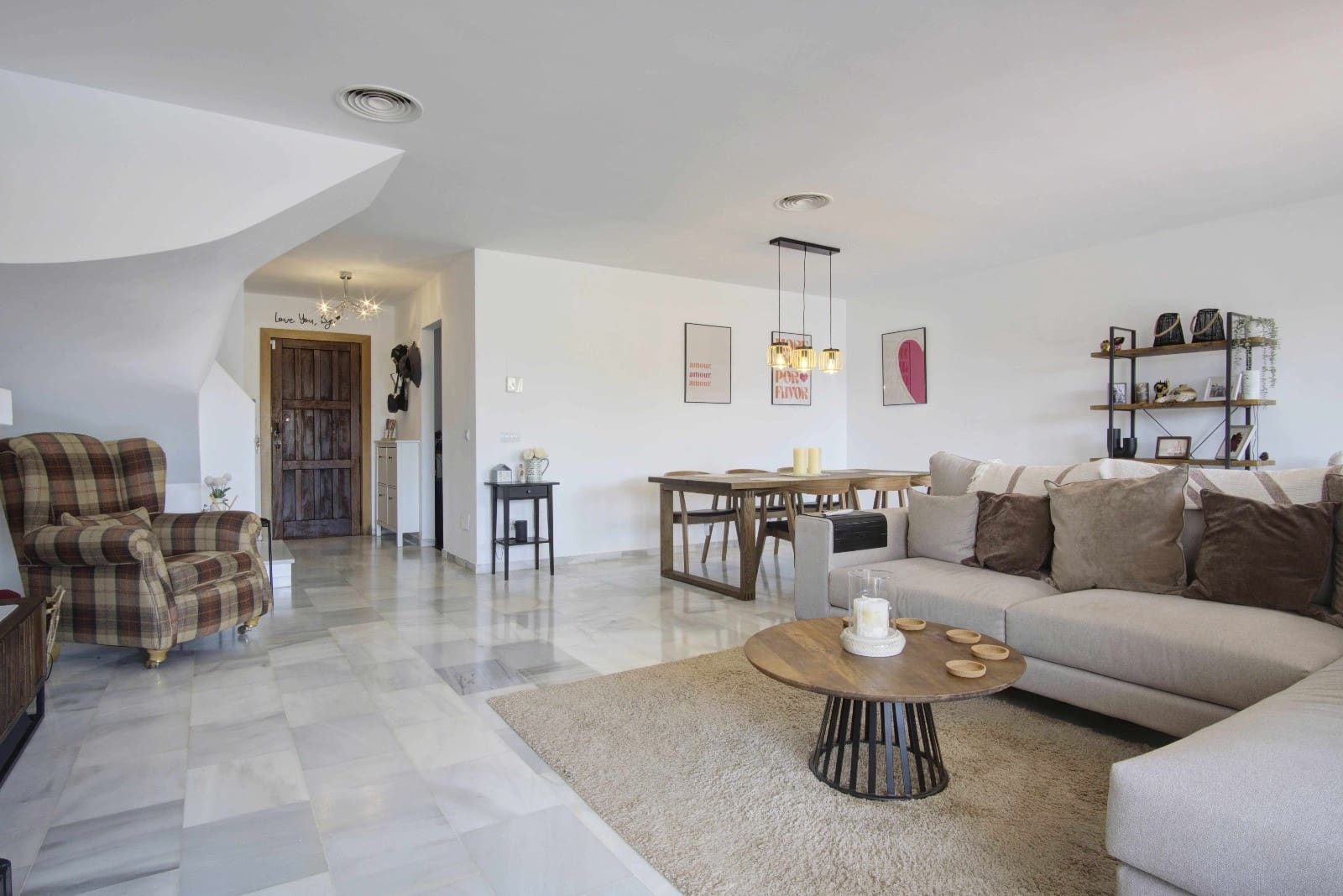 3 slaapkamer Huis te koop in La Duquesa / Puerto de la Duquesa met zwembad - € 440.000 (Ref: 9195075)