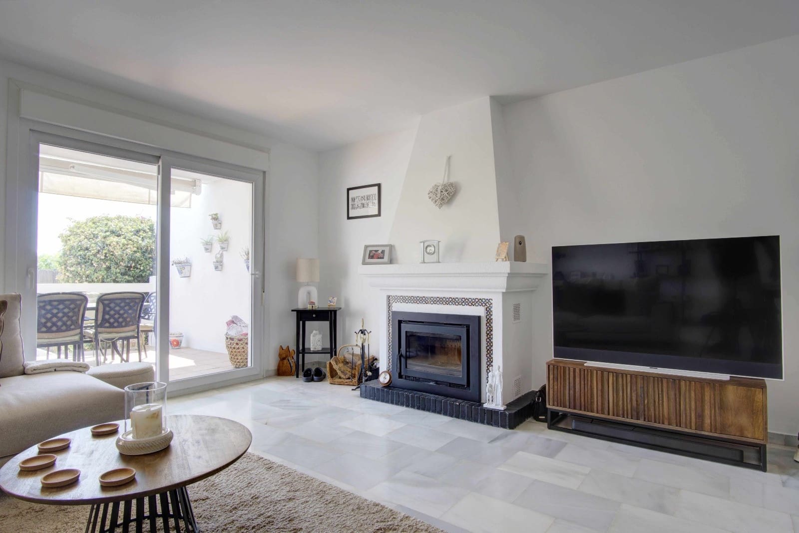 3 slaapkamer Huis te koop in La Duquesa / Puerto de la Duquesa met zwembad - € 440.000 (Ref: 9195075)