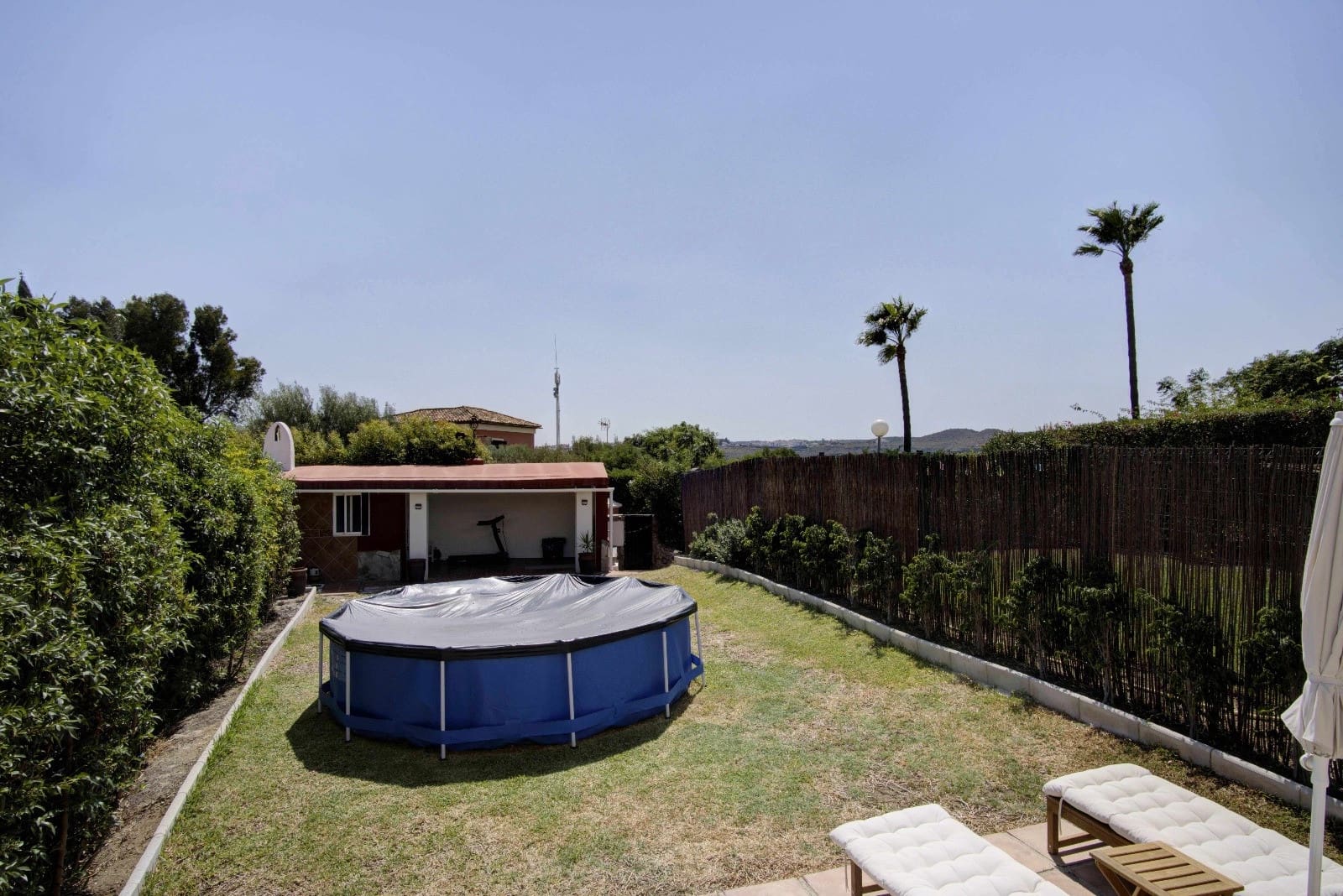 3 slaapkamer Huis te koop in La Duquesa / Puerto de la Duquesa met zwembad - € 440.000 (Ref: 9195075)