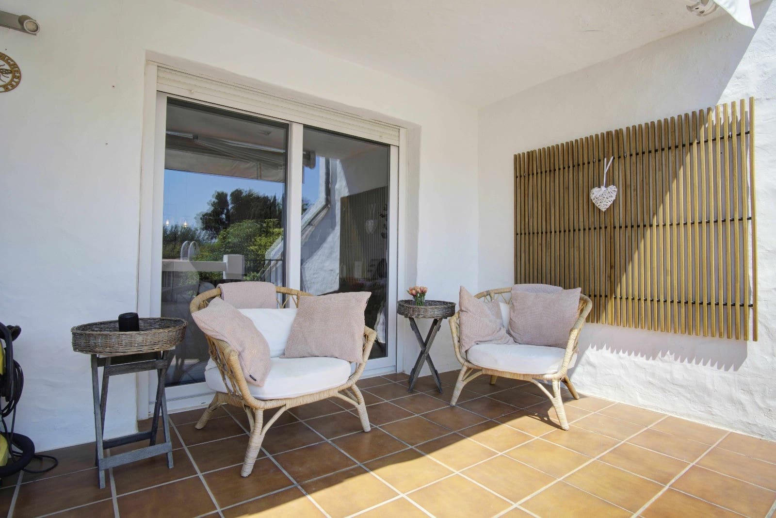 3 slaapkamer Huis te koop in La Duquesa / Puerto de la Duquesa met zwembad - € 440.000 (Ref: 9195075)