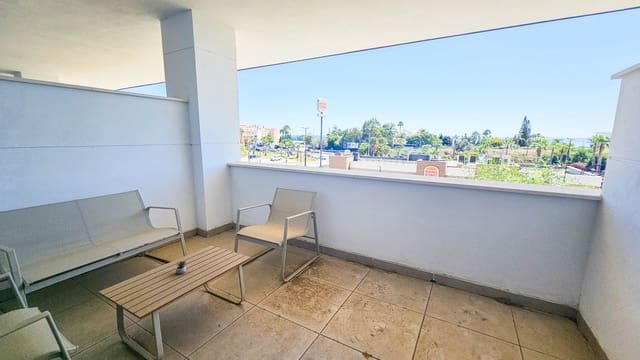 3 bedroom Apartment for sale in Guadalobón, Estepona with pool garage - € 385,000 (Ref: 9231948)