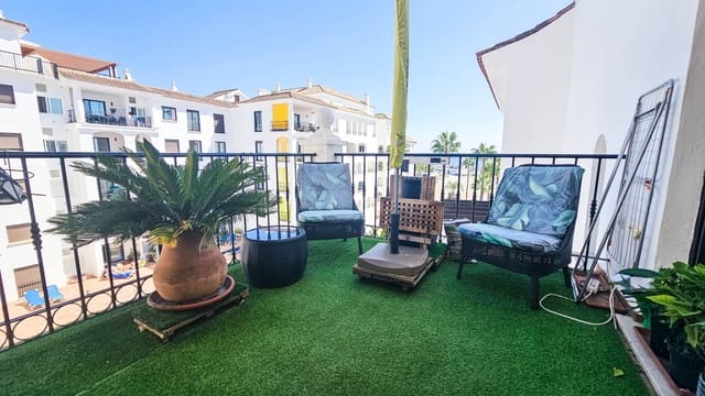 1 soveværelse Lejlighed til salg i La Duquesa / Puerto de la Duquesa, Manilva med swimmingpool garage - € 320.000 (Ref: 9235738)