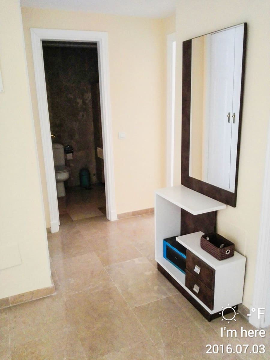 1 soveværelse Lejlighed til salg i La Duquesa / Puerto de la Duquesa med swimmingpool garage - € 320.000 (Ref: 9235738)