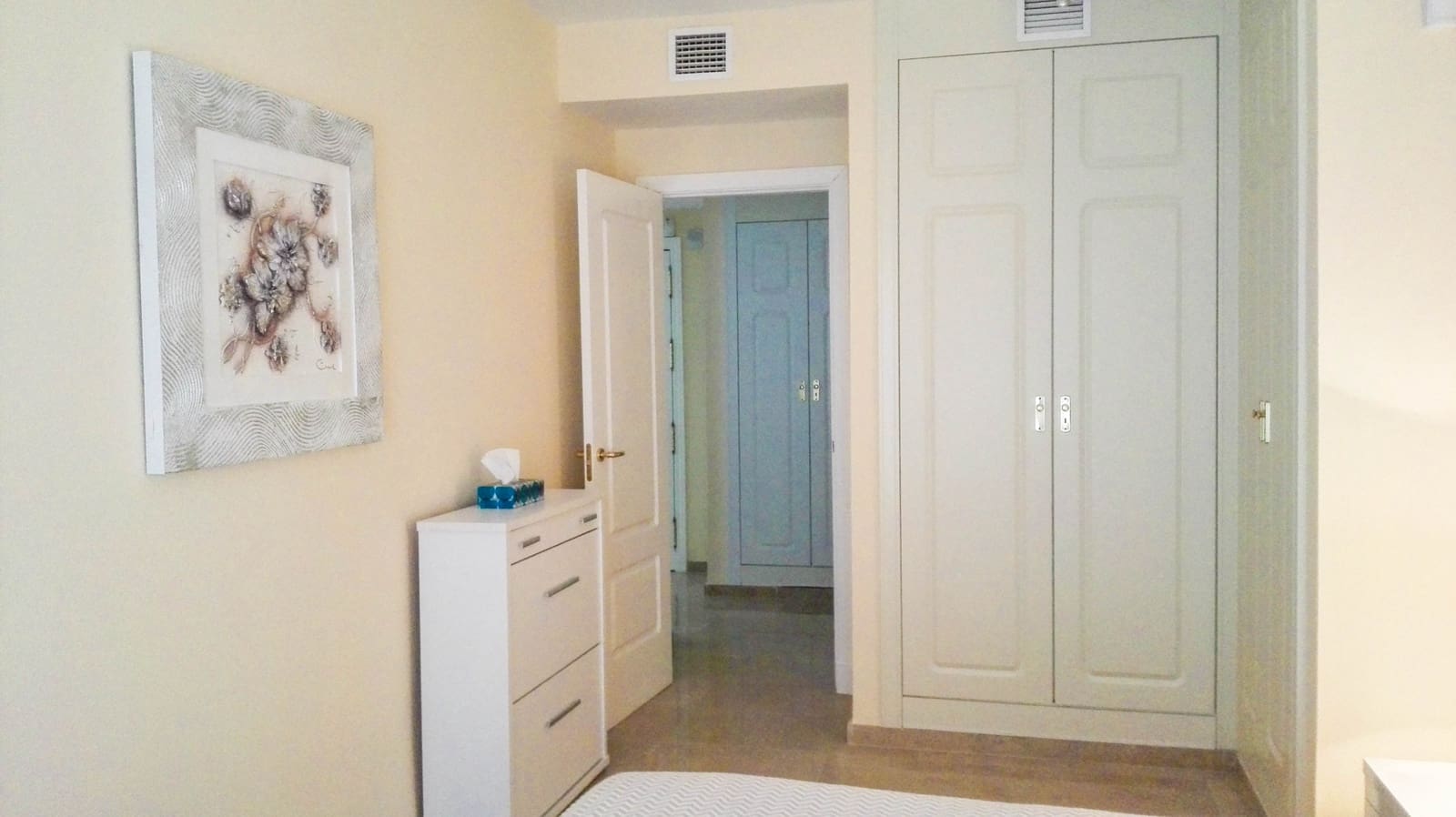 1 soveværelse Lejlighed til salg i La Duquesa / Puerto de la Duquesa med swimmingpool garage - € 320.000 (Ref: 9235738)