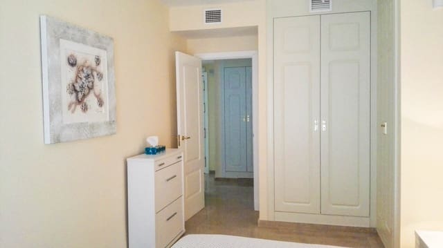 1 soveværelse Lejlighed til salg i La Duquesa / Puerto de la Duquesa, Manilva med swimmingpool garage - € 320.000 (Ref: 9235738)