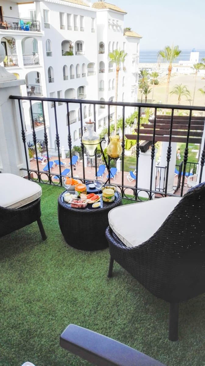 1 soveværelse Lejlighed til salg i La Duquesa / Puerto de la Duquesa med swimmingpool garage - € 320.000 (Ref: 9235738)