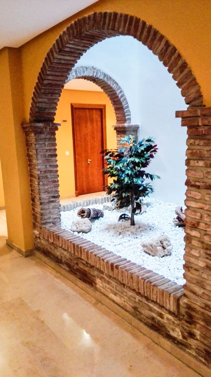 1 bedroom Apartment for sale in La Duquesa / Puerto de la Duquesa with pool garage - € 305,000 (Ref: 9235738)