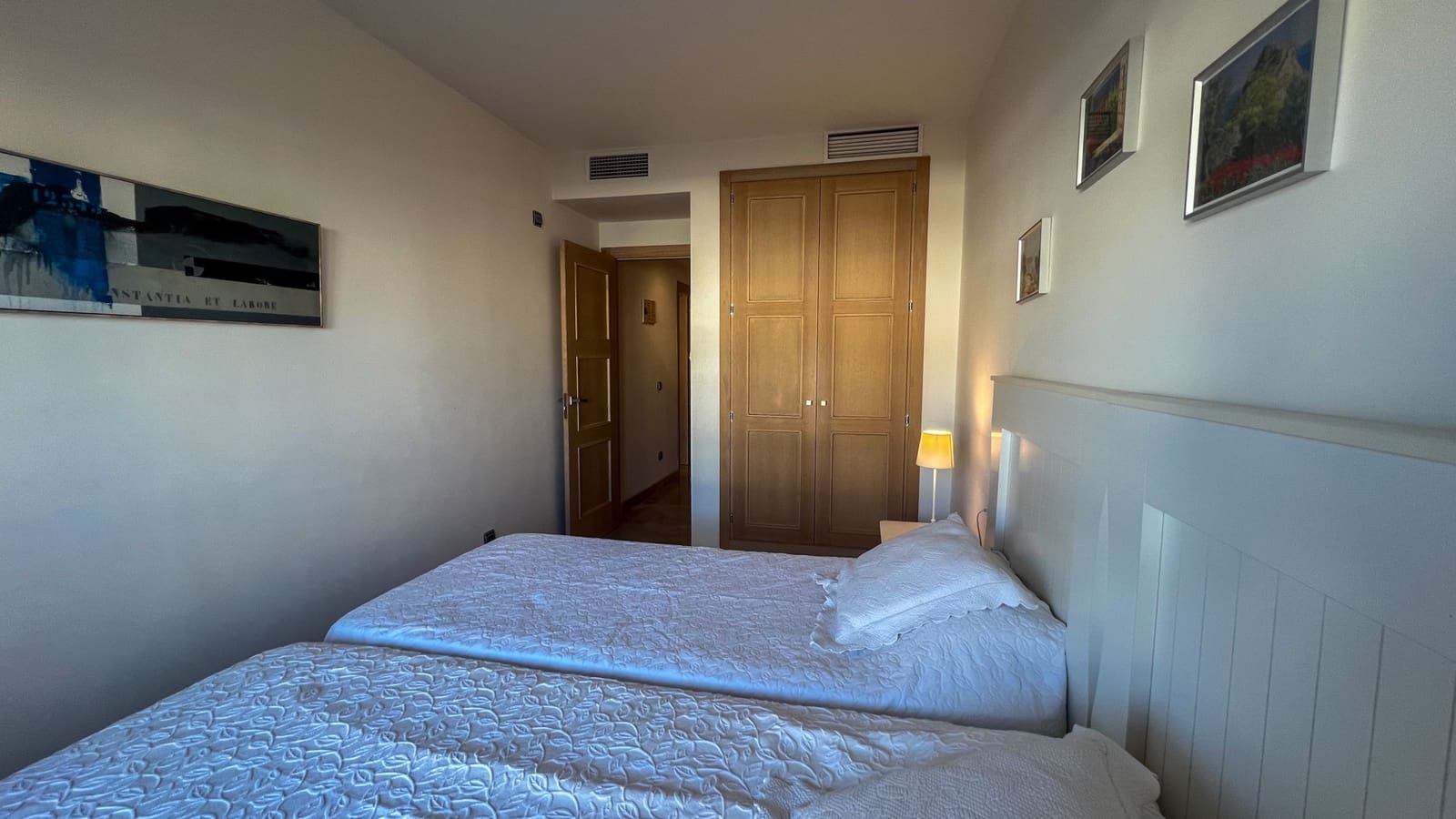 2 bedroom Apartment for sale in La Duquesa / Puerto de la Duquesa with pool garage - € 380,000 (Ref: 9298978)