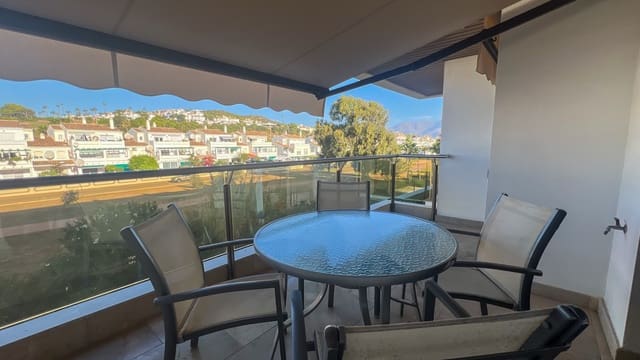 2 sovrum Lägenhet till salu i La Duquesa / Puerto de la Duquesa, Manilva med pool garage - 380 000 € (Ref: 9298978)