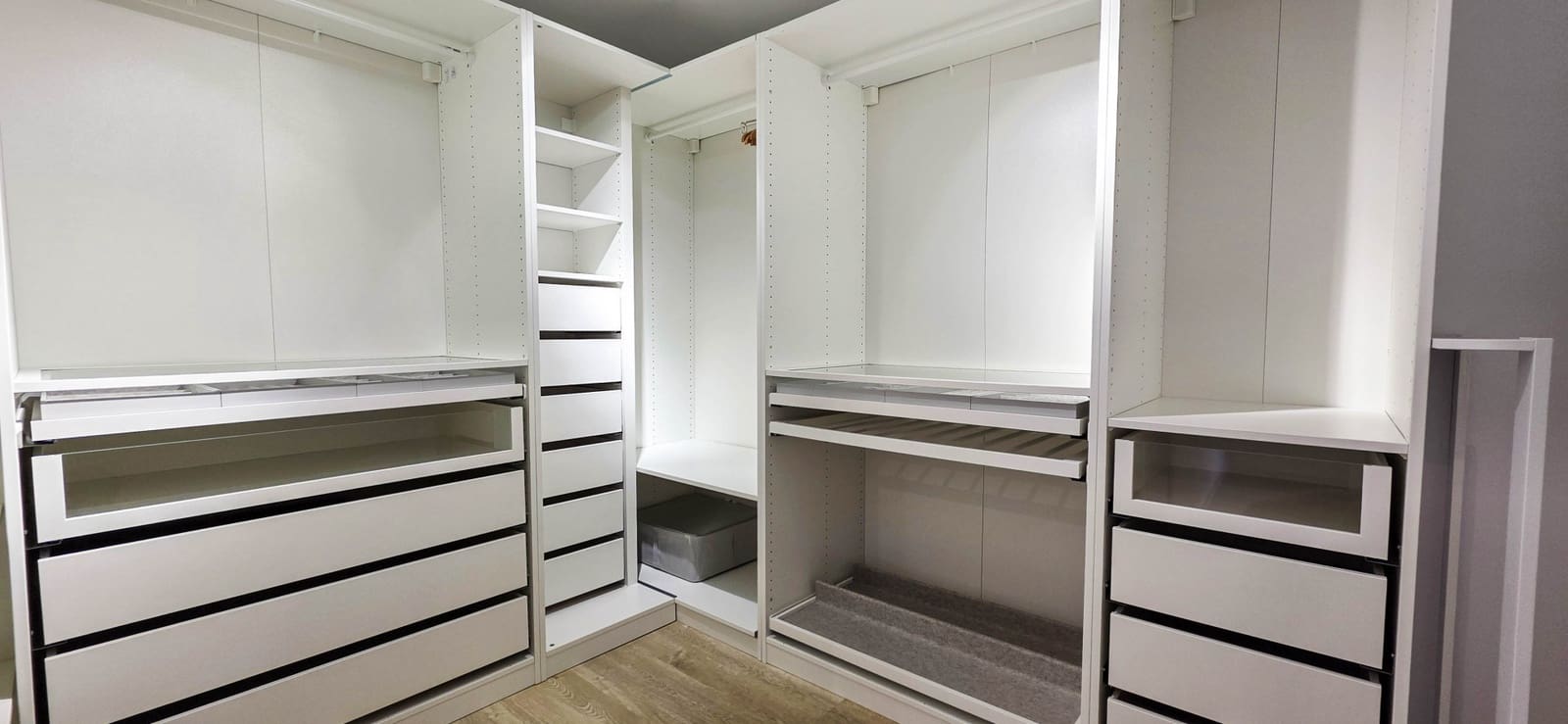 4 quarto Moradia para venda em Manilva com piscina garagem - 975 000 € (Ref: 9356471)