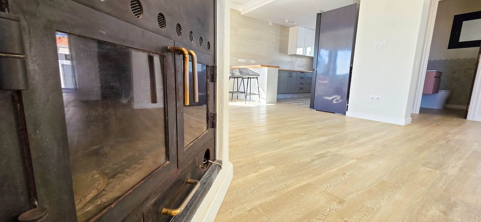 4 quarto Moradia para venda em Manilva com piscina garagem - 975 000 € (Ref: 9356471)