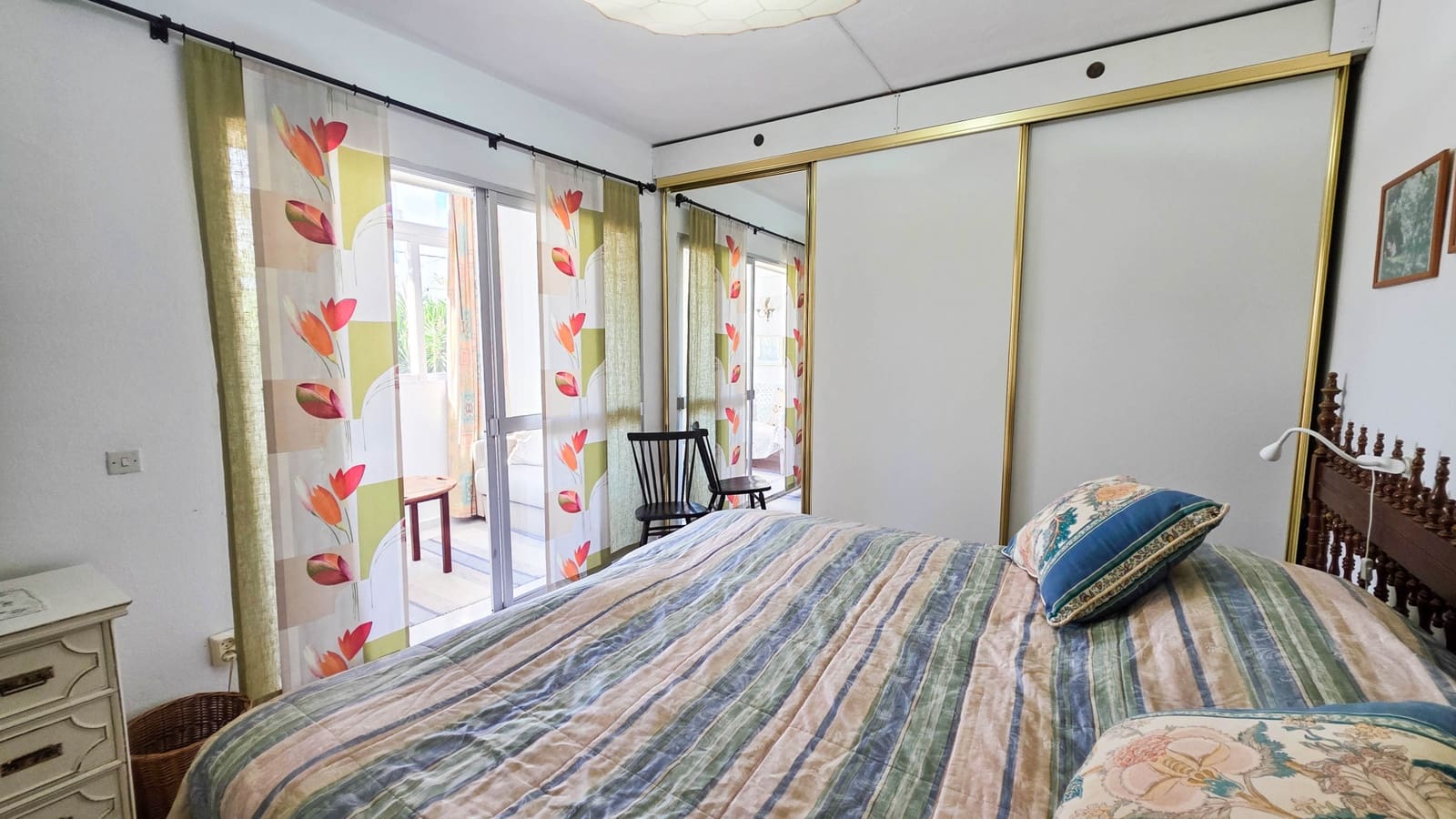 2 soverom Hus til salgs i Manilva med svømmebasseng - € 215 000 (Ref: 9397878)