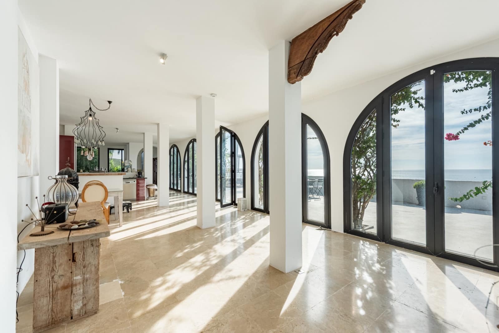 3 soverom Villa til salgs i Manilva med svømmebasseng garasje - € 1 495 000 (Ref: 9405889)