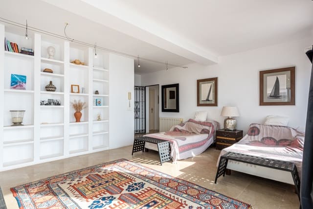 3 soverom Villa til salgs i Chullera, Manilva med svømmebasseng garasje - € 1 495 000 (Ref: 9405889)