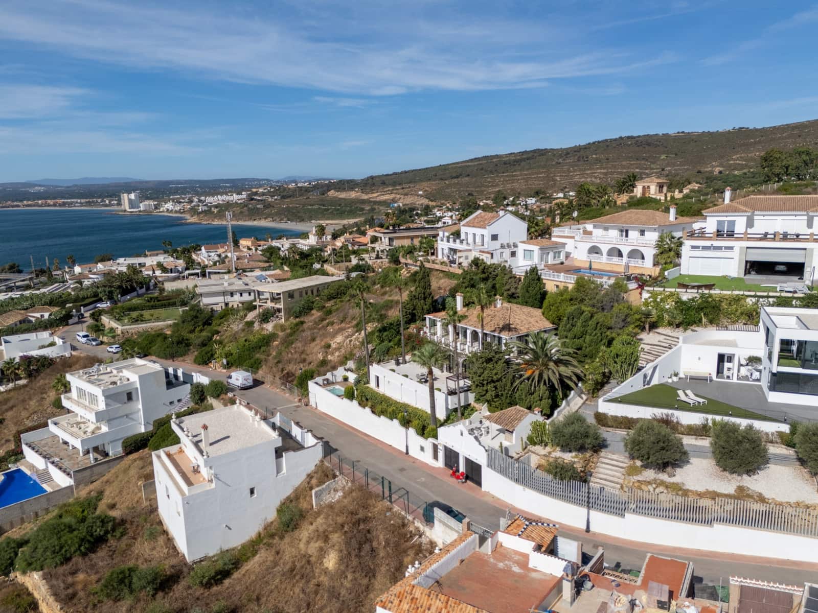 3 soverom Villa til salgs i Manilva med svømmebasseng garasje - € 1 495 000 (Ref: 9405889)