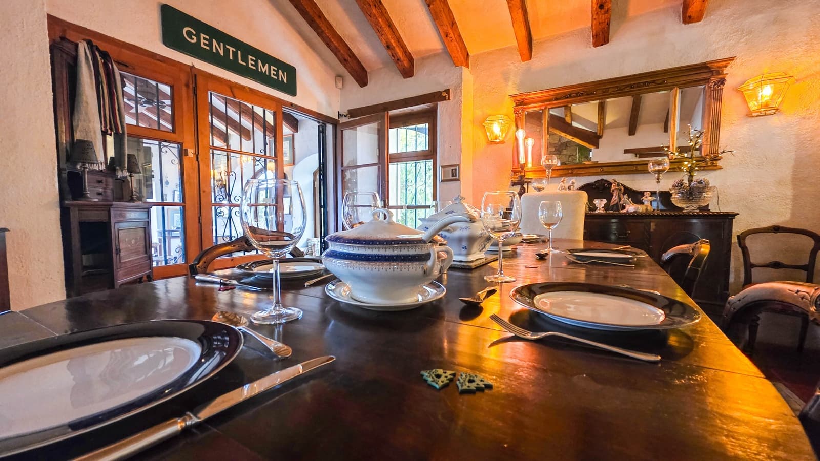 Chalet de 5 habitaciones en Bahía Dorada en venta con piscina garaje - 1.900.000 € (Ref: 9483225)