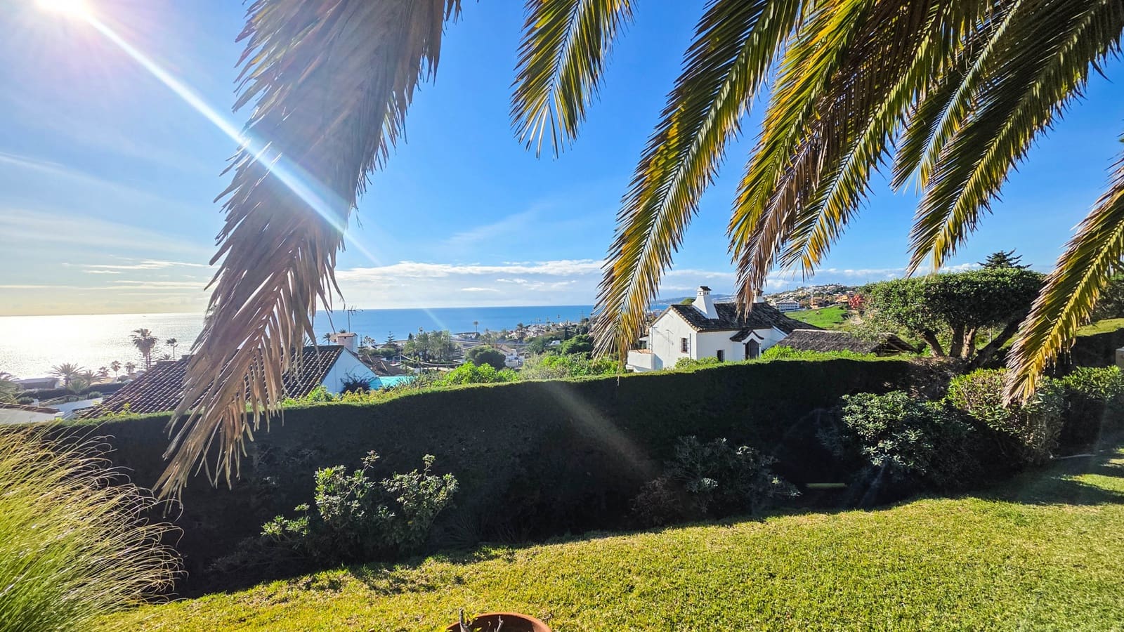 Chalet de 5 habitaciones en Bahía Dorada en venta con piscina garaje - 1.900.000 € (Ref: 9483225)