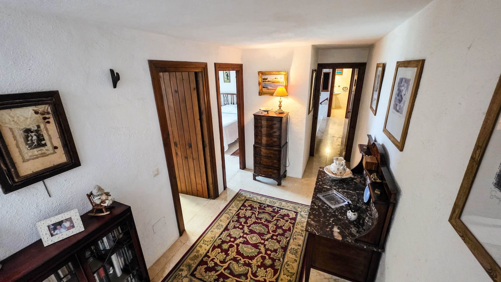 5 bedroom Villa for sale in Bahia Dorada with pool garage - € 1,750,000 (Ref: 9483225)