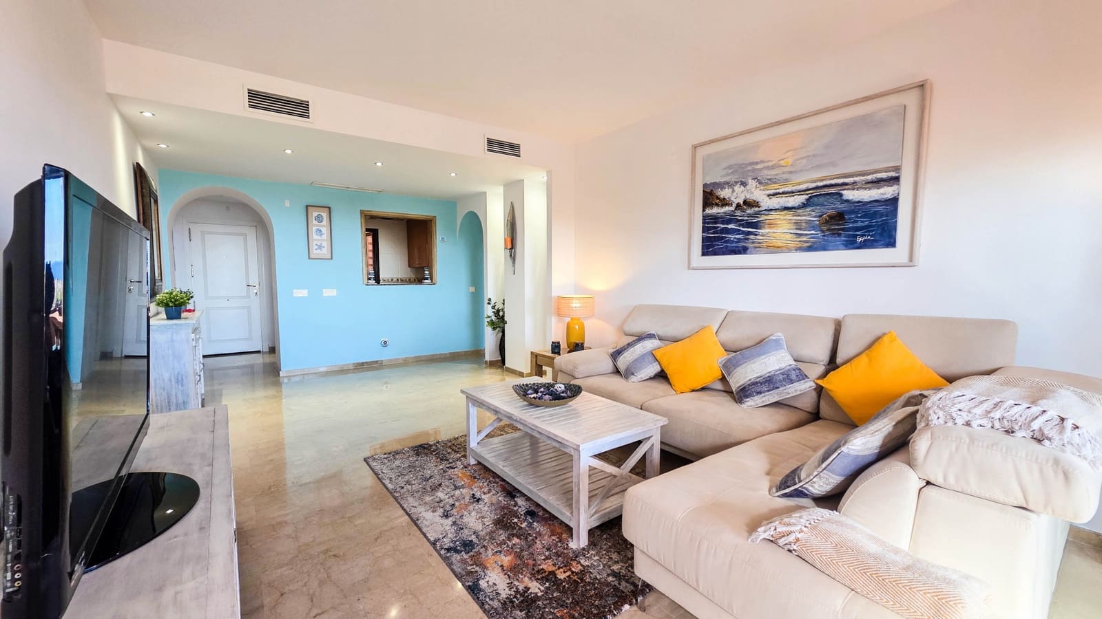 2 bedroom Apartment for sale in La Duquesa / Puerto de la Duquesa with pool garage - € 310,000 (Ref: 9503416)