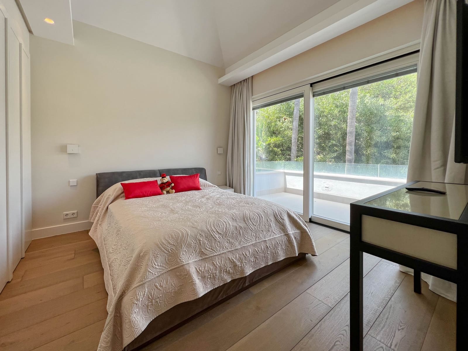 Chalet de 5 habitaciones en La Zagaleta en venta con piscina garaje - 9.400.000 € (Ref: 9506273)