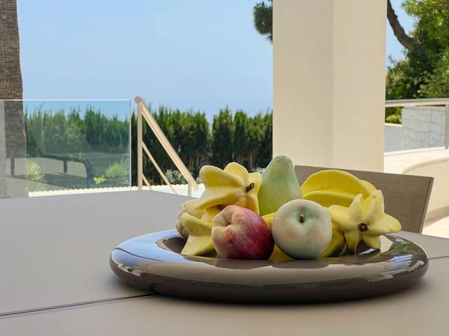 Chalet de 5 habitaciones en La Zagaleta, Benahavís en venta con piscina garaje - 9.400.000 € (Ref: 9506273)