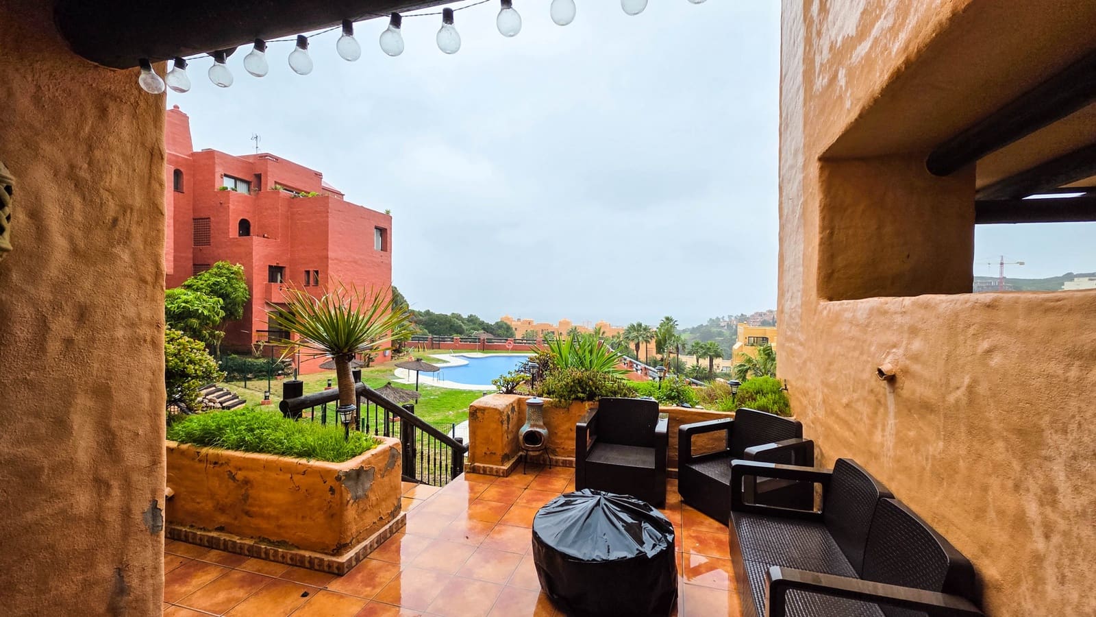 2 chambre Appartement à vendre à La Duquesa / Puerto de la Duquesa avec piscine garage - 295 000 € (Ref: 9542648)