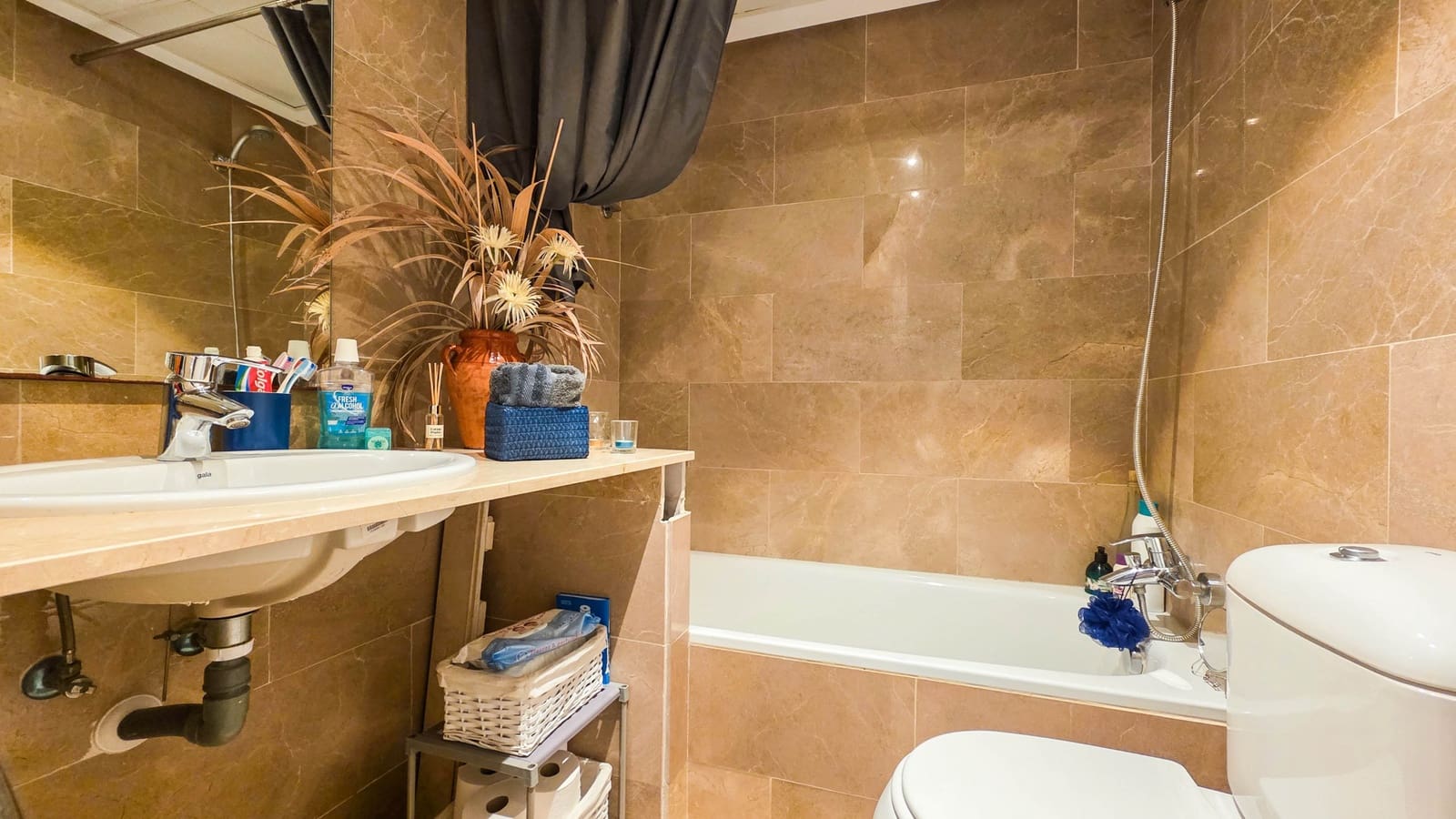 2 chambre Appartement à vendre à La Duquesa / Puerto de la Duquesa avec piscine garage - 295 000 € (Ref: 9542648)