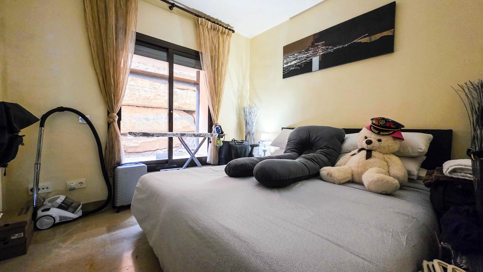Apartamento de 2 habitaciones en La Duquesa / Puerto de la Duquesa en venta con piscina garaje - 279.000 € (Ref: 9542648)