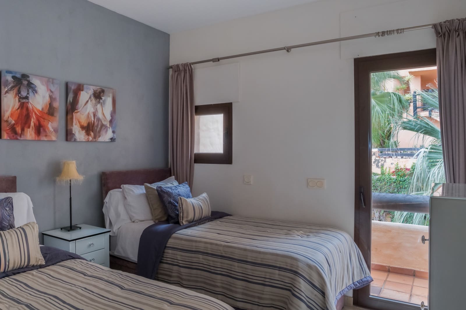 3 soveværelse Penthouse til salg i La Duquesa / Puerto de la Duquesa med swimmingpool garage - € 575.000 (Ref: 9542649)