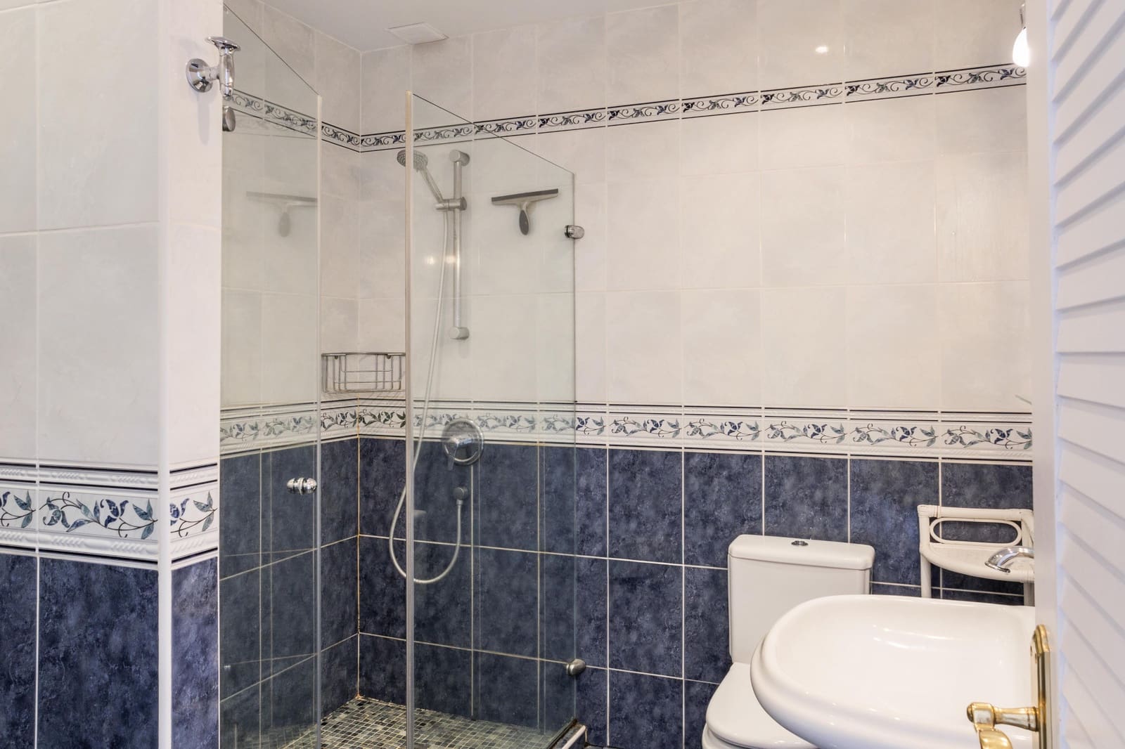 3 bedroom Townhouse for sale in La Duquesa / Puerto de la Duquesa with pool - € 499,000 (Ref: 9575631)