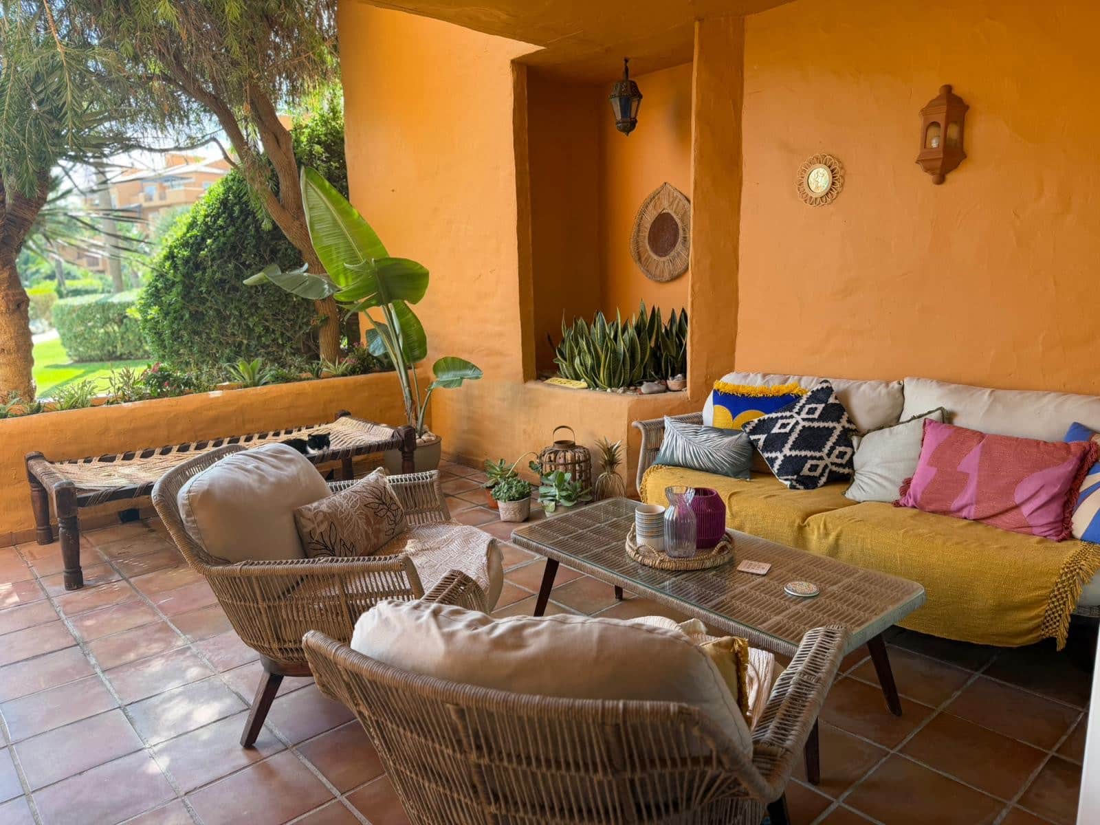 3 Zimmer Apartment zu verkaufen in Castillo de la Duquesa mit Pool Garage - 630.000 € (Ref: 9601490)