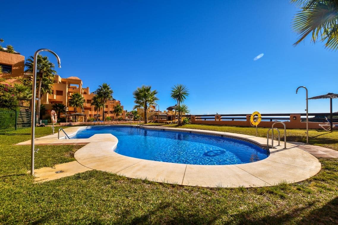 3 Zimmer Penthouse zu verkaufen in La Duquesa / Puerto de la Duquesa mit Pool Garage - 495.000 € (Ref: 9606843)