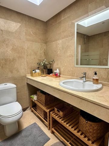 2 sovrum Takvåning till salu i Manilva med pool garage - 285 000 € (Ref: 9606844)