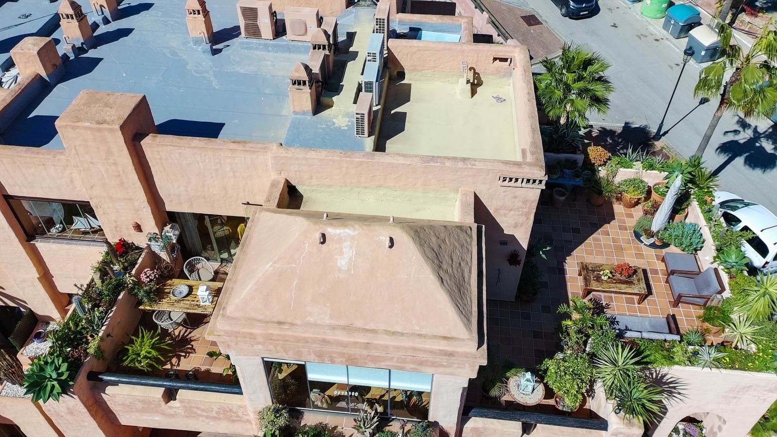 3 makuuhuone Kattohuoneisto myytävänä paikassa La Duquesa / Puerto de la Duquesa mukana uima-altaan 
autotalli - 529 000 € (Ref: 9614436)